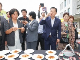 [경기티비종합뉴스] 2026 수원꼬치페스타 개막…5일까지 100여 종류 꼬치 한자리에