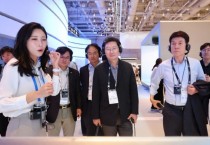 [경기티비종합뉴스] 이상일 용인특례시장, '2025 IFA 베를린' 참관하며  용인 기업들의 IFA 참여 타진