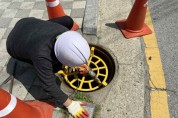 [경기티비종합뉴스] 안성시, 시민 안전환경을 위한 선제 대응 “맨홀 추락방지시설 설치”