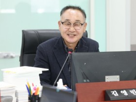 [경기티비종합뉴스] 경기도의회 건설교통위원회 김영민 의원, “지방채 4천억, 어디에 어떻게 쓰나...자금 흐름 공개하라”