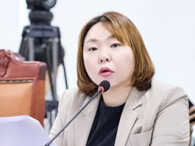 [경기티비종합뉴스] 경기도의회 의회운영위원회 전자영 의원, “홍보예산 감액, 현장 파급효과까지 살펴야”