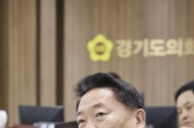[경기티비종합뉴스] 경기도의회 미래과학협력위원회  방성환 경기도의원, “AI 예산 47억 삭감…AI국, 재정 기조에 순응만 해선 안 돼”