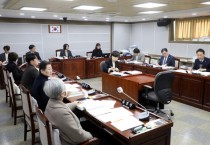 [경기티비종합뉴스] 수원특례시의회 기획경제위원회, 장정희 위원장 조례안 등 안건심사