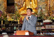 [경기티비종합뉴스] 수원특례시의회,김기정의장 서로 이해하고 사랑하는 세상 함께 만들길”  불기 2568년 부처님오신날  봉축법요식에 참석