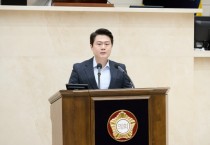 [경기티비종합뉴스] 용인특례시의회 박병민 의원, 특정 색상 현수막 문제 제기하며 공직선거법 위반 소지 및 정치적 중립성 강조