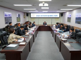 [경기티비종합뉴스] 안성시의회, (사)한국노인장기요양기관협회 안성지회와 간담회