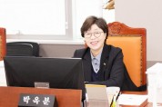 [경기티비종합뉴스] 경기도의회 건설교통위원회 박옥분 의원, 저상버스, 광역버스, 성인지 예산 모두 역주행 강력 비판