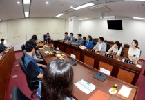 [경기티비종합뉴스] 김종욱 오산시의회 의장, 공무원노조와 소통 간담회…상생·협력으로 시민 중심 행정 다짐