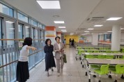 [경기티비종합뉴스]경기도의회 여성가족평생교육위원회 신미숙 부위원장 , 이솔초·호연고 방문…“학교 규모와 여건에 맞는 도의회 차원의 지원 필요”