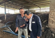 [경기티비종합뉴스] 경기도의회 이오수 의원, 이천시 축산환경개선제 활용 농가 방문...친환경 축산, 지역 갈등 해소와 품질 향상에 기여