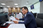 [경기티비종합뉴스] 경기도의회 경제노동위원회 소속 한원찬 의원,  전통시장 자부담 폐지·근로시간 단축 예산의 취약근로자 전환 활용 촉구
