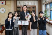 [경기티비종합뉴스] 이상일 용인특례시장, 새 단장 마친 서원초 미래형 과학실 찾아 학생들과 소통