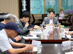 [경기티비종합뉴스] 인천시의회 환경교통위 조성환 위원장, 인천 개인택시운송조합과 간담회 개최