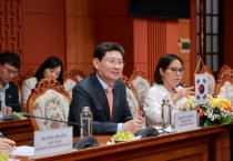 [경기티비종합뉴스] 이상일 용인특례시장, 베트남 레반중 꽝남성장과 우호 협력 방안 논의