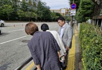 [경기티비종합뉴스] 수원특례시의회 보건복지위원회 이희승 의원,  영통로 보행환경 점검… 보행 안전 확보 방안 논의