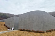 [경기티비종합뉴스] 화성도시공사 한병홍 사장, 함백산추모공원 봉안담 운영… 변화하는 장사문화 반영