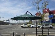 [경기티비종합뉴스] 용인특례시 처인구 건설고로과, 폭염 취약 구역에 시민 안전 위한 그늘막 확대 설치