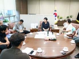 [경기티비종합뉴스] "특별 인터뷰" 장정순 용인특례시의회 의장 “시민 옆에서 실제로 움직이는 의회 만들겠다”