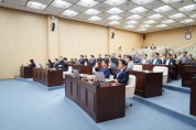 [경기티비종합뉴스] 안성시의회 반인숙 의장, 제243회 임시회 폐회…추경 17억7,500만원 감액 수정 가결