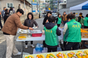 [경기티비종합뉴스] 경기도시장상권진흥원 , 지역 어르신 300여 명에 짜장면 대접…상인회, 중식당 등 지원 나서