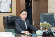 [경기티비종합뉴스] "특별 인터뷰" 경기경제자유구역청 김능식 청장 언론과 소통… '첨단 산업으로 경기 도약 이끈다'"