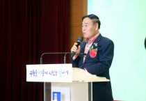 [경기티비종합뉴스] 이재식 수원특례시의회 의장, ‘2025 권선구 은빛 어르신 노래자랑’ 참석…