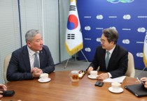 [경기티비종합뉴스] 경기도 김동연 지사, 다보스포럼 3년 연속 초청 받아. 경기도 글로벌 리더십 재확인