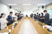 [경기티비종합뉴스] 장정순 의장 용인특례시의회, 반부패 법령 특강·청렴 서약식 개최…“시민 신뢰받는 청렴 의회 구현”