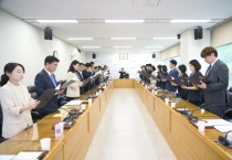 [경기티비종합뉴스] 장정순 의장 용인특례시의회, 반부패 법령 특강·청렴 서약식 개최…“시민 신뢰받는 청렴 의회 구현”