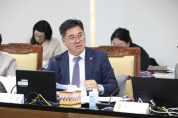 [경기티비종합뉴스] 경기도의회 경제노동위원회 정하용 의원, 노동국 예산 편중·기관 기강 해이 심각