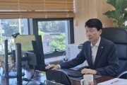 [경기티비종합뉴스}"특별 인터뷰" 경기도시장상권진흥원 “소상공인이 살아야 경기도가 산다” 김민철 원장, 추석 앞두고 상권 현안 소통