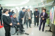 [경기티비종합뉴스] 화성특례시의회, ‘움직이는 미술관’ 전시 컷팅식 개최...  “수준 높은 예술 향유 기대”