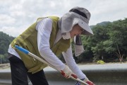 [경기티비종합뉴스] 경기문화재단 유정주 대표이사, 임직원과 함께 가평 수해복구 사회공헌활동 전개