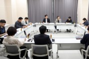 [경기티비종합뉴스] 수원특례시의회, 수원역 일대 쓰레기 문제 해결 위해 상인들과 머리 맞대