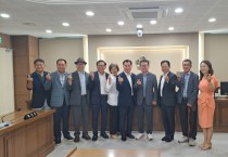 [경기티비종합뉴스] 수원특례시의회 오세철 문화체육교육위원장, 수원시 주민자치협의회와 소통 간담회…주민자치 활성화·지역축제 발전 방안 논의