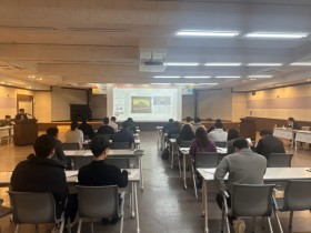 [경기티비종합뉴스] 이천시, 2025년 하반기 건축 민원 담당자 업무연찬 교육 개최