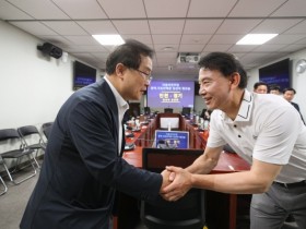 [경기티비종합뉴스] 최현덕 남양주시장 당선인, 민주당 참좋은지방정부위원회 광역·기초단체장 당선자 워크숍 참석