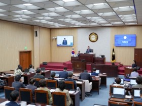 [경기티비종합뉴스] 제8대 안성시의회 안정열 의장,  마지막 임시회 개회…4년 의정활동 마무리